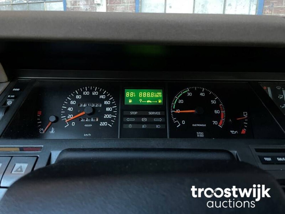 Renault 25 V6 Injection Auto