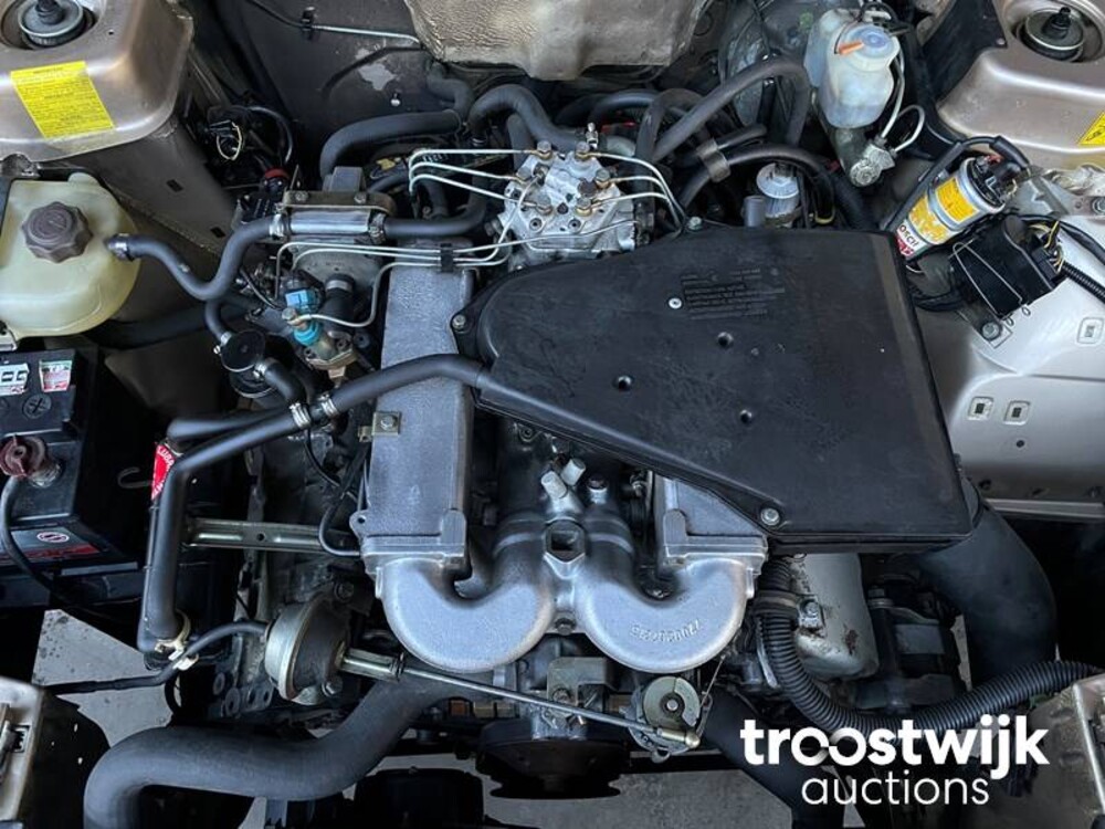 Renault 25 V6 Injection Auto