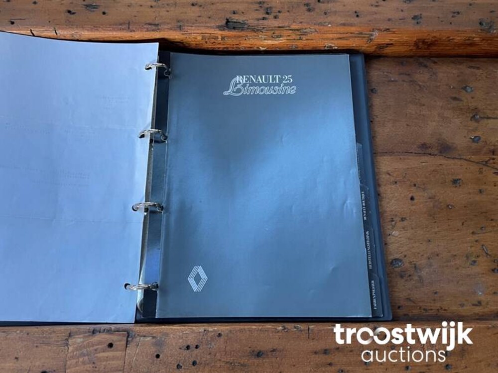 Renault 25 V6 Injection Auto