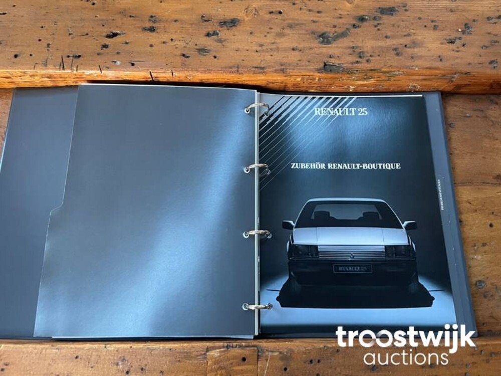 Renault 25 V6 Injection Auto