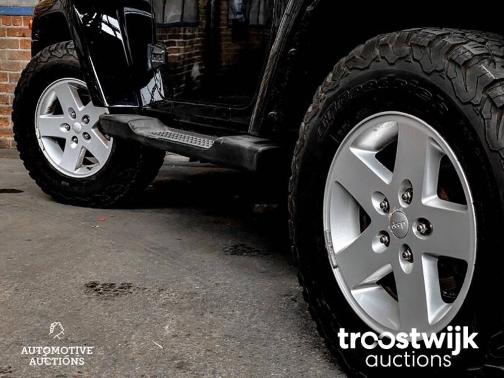 Jeep Wrangler 2.8 CRD Sahara Auto