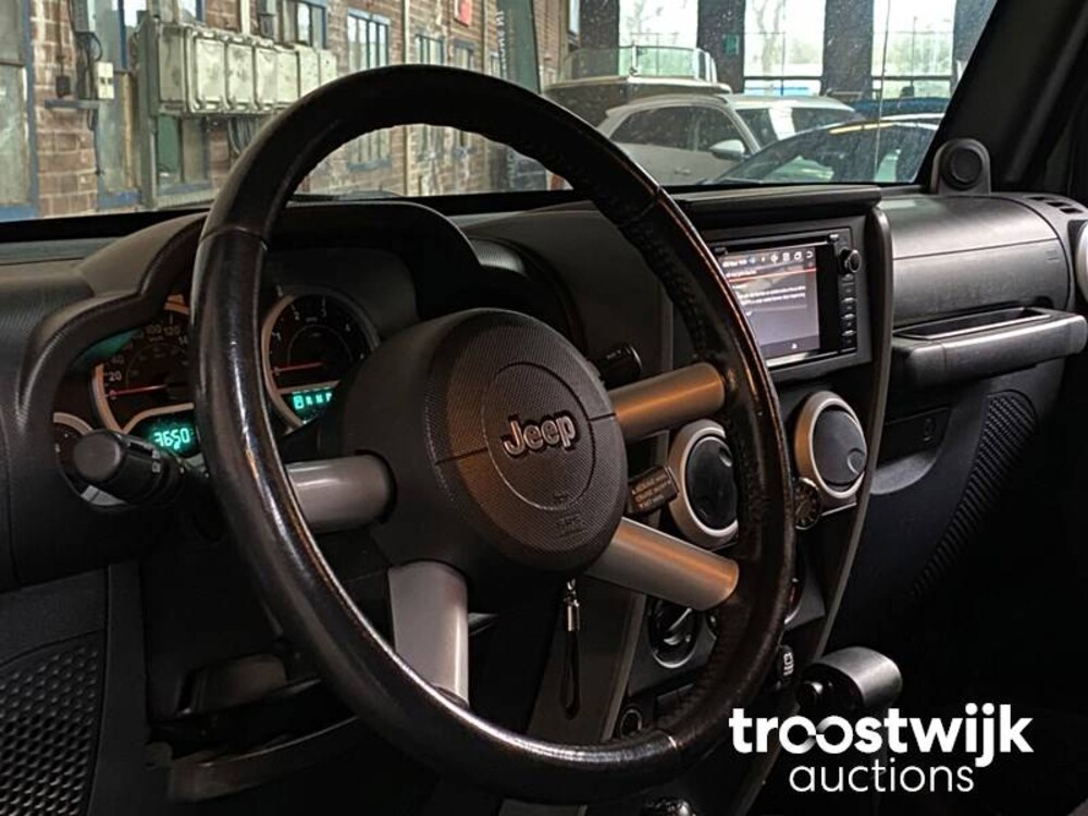 Jeep Wrangler 2.8 CRD Sahara Auto