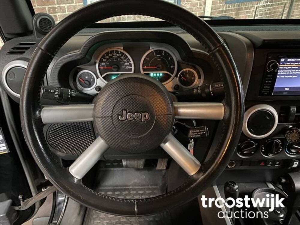 Jeep Wrangler 2.8 CRD Sahara Auto