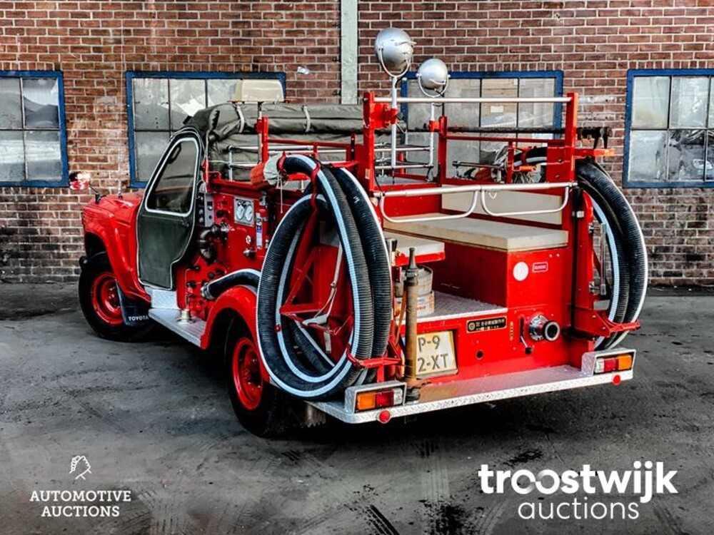 Toyota Landcruiser Feuerwehrwagen