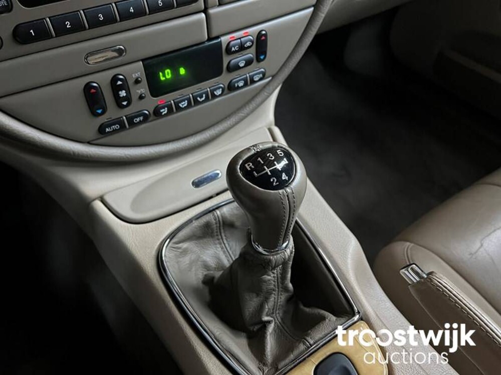 Jaguar S-type 3.0 V6 Auto