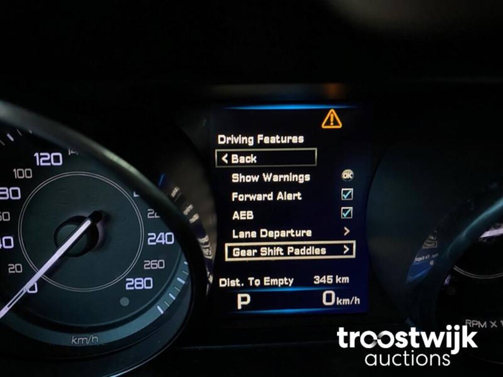 Jaguar 2.0 D R-Sport Auto