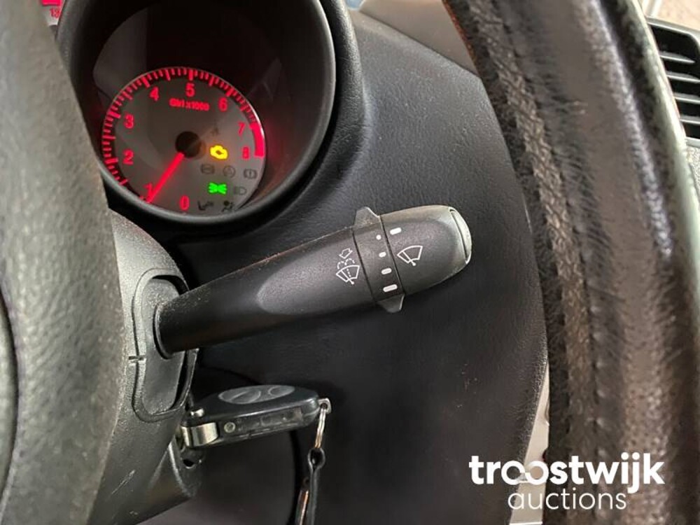 Alfa Romeo GT 2.0 JTS Disegno Bertone  Auto