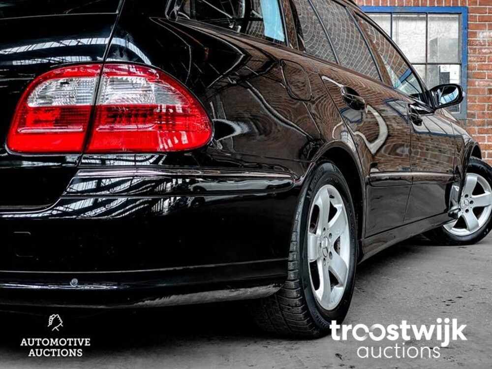 Mercedes-Benz E240 Avantgarde E-klasse Combi Auto