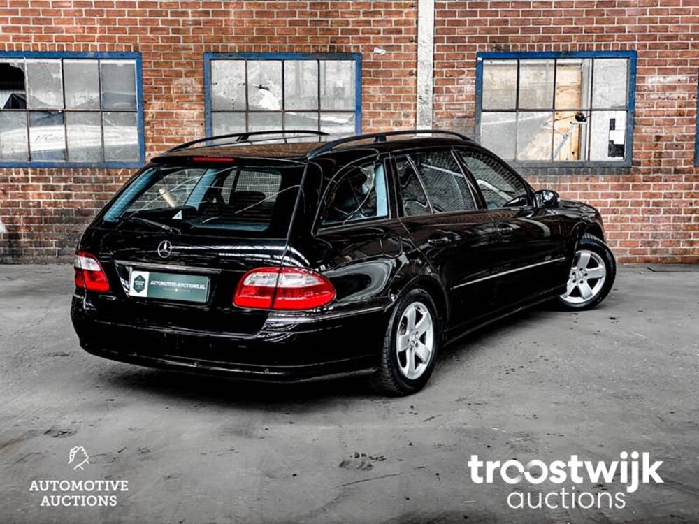 Mercedes-Benz E240 Avantgarde E-klasse Combi Auto