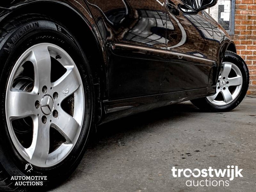 Mercedes-Benz E240 Avantgarde E-klasse Combi Auto