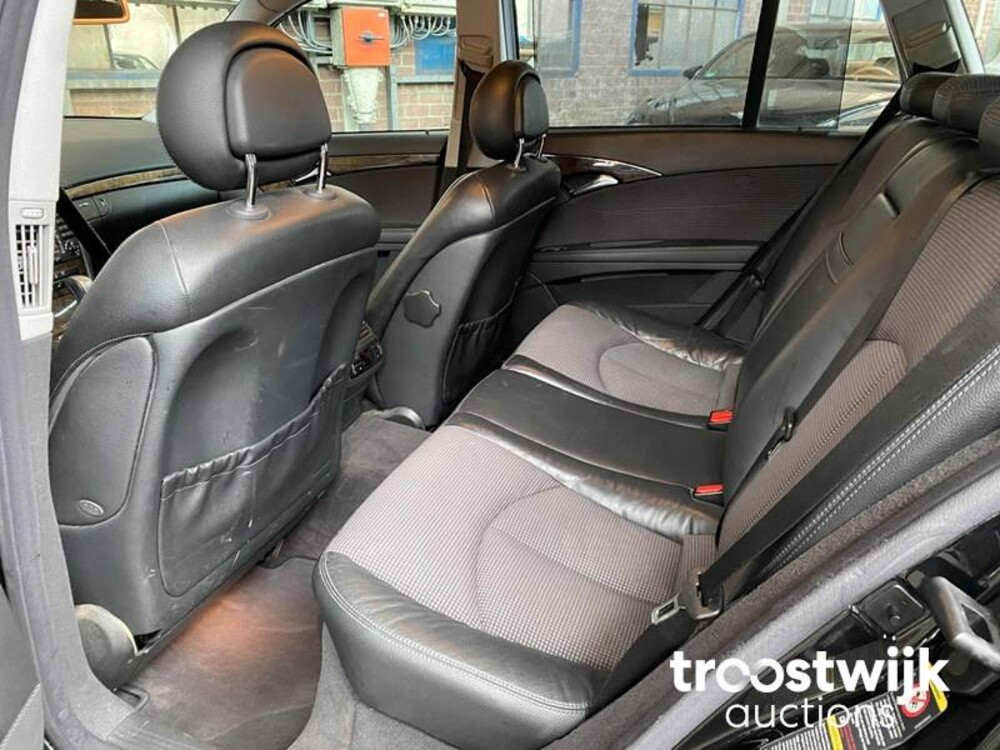 Mercedes-Benz E240 Avantgarde E-klasse Combi Auto