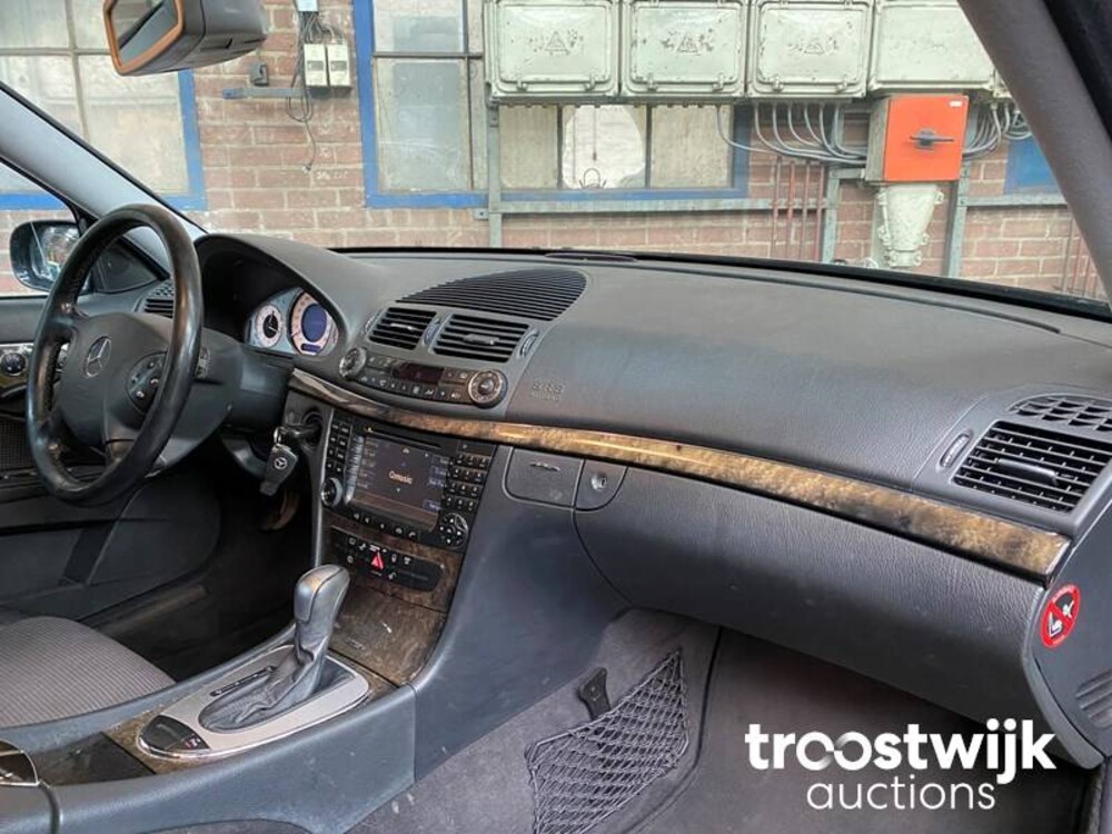 Mercedes-Benz E240 Avantgarde E-klasse Combi Auto