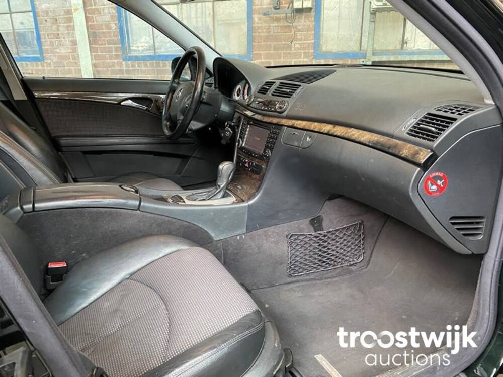 Mercedes-Benz E240 Avantgarde E-klasse Combi Auto