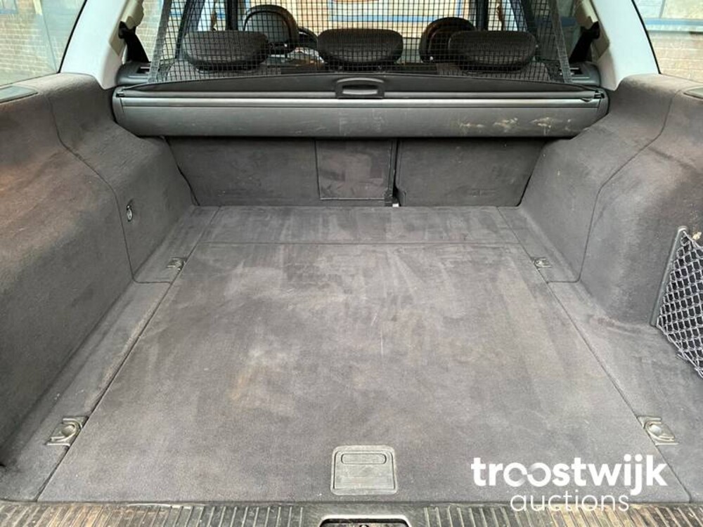 Mercedes-Benz E240 Avantgarde E-klasse Combi Auto