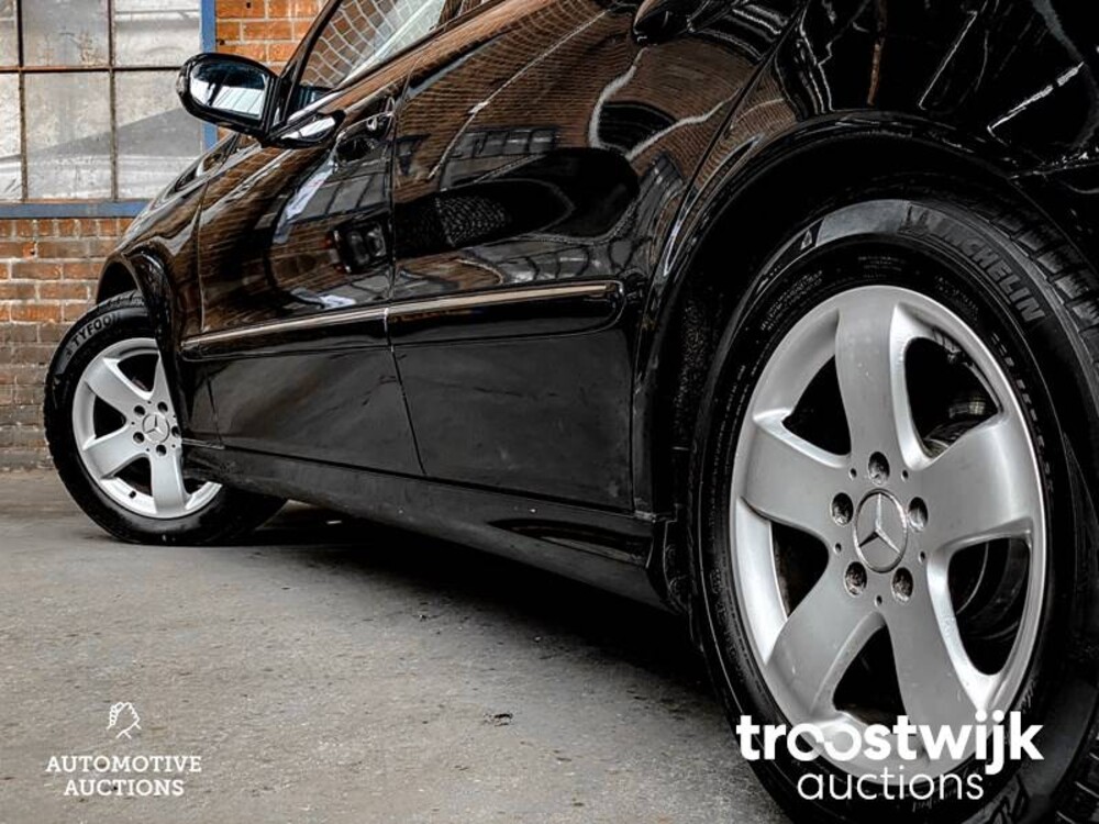 Mercedes-Benz E240 Avantgarde E-klasse Combi Auto