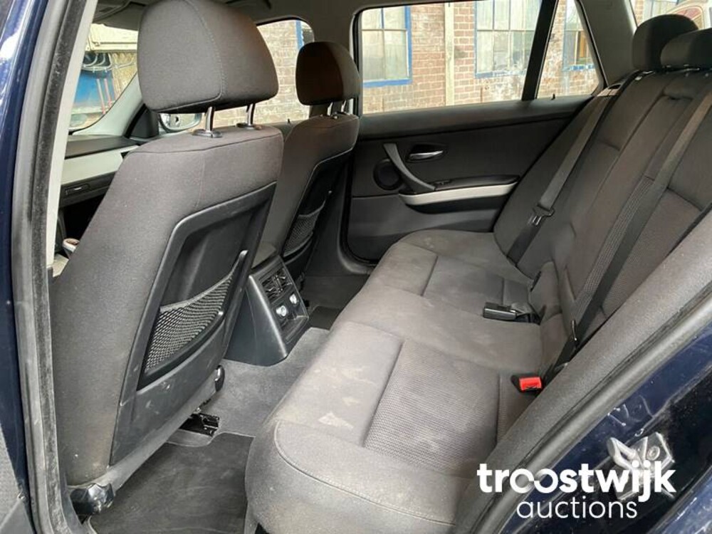 BMW 316i Touring Business Line 3-serie Auto