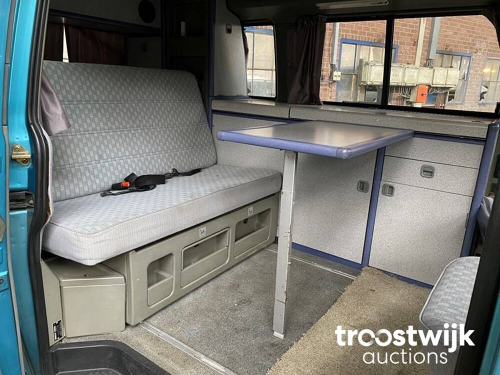 Volkswagen California T4 Transporter Camper Auto