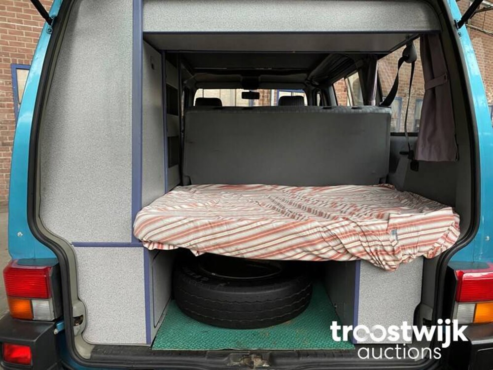 Volkswagen California T4 Transporter Camper Auto