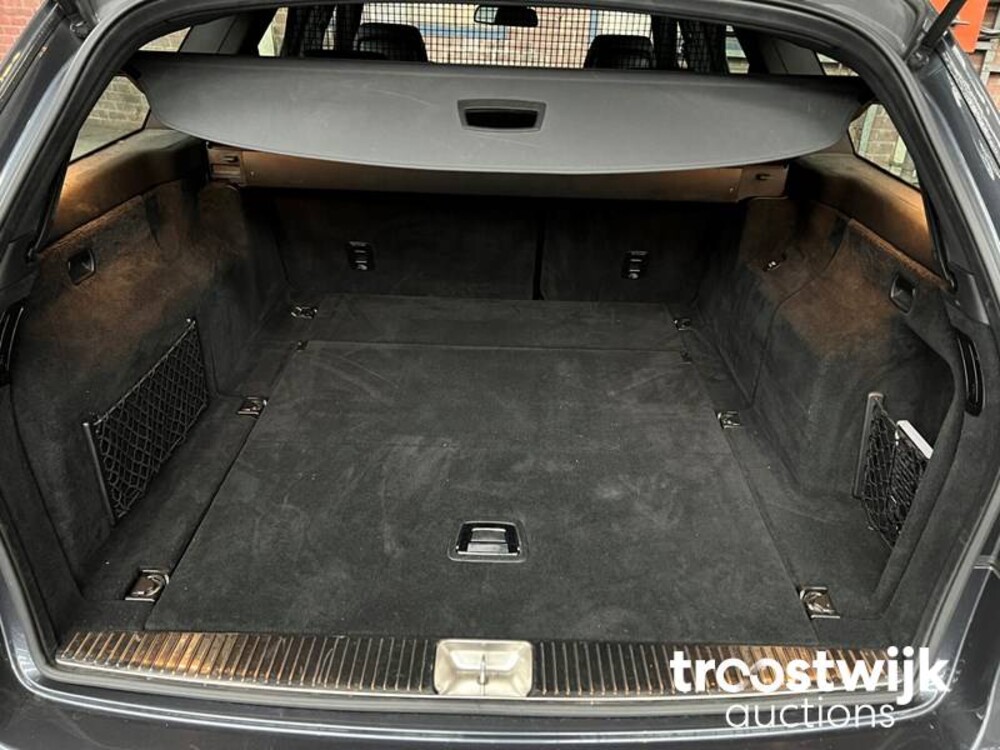 Mercedes-Benz E200 Estate BlueTEC Ambition Avantgarde Auto