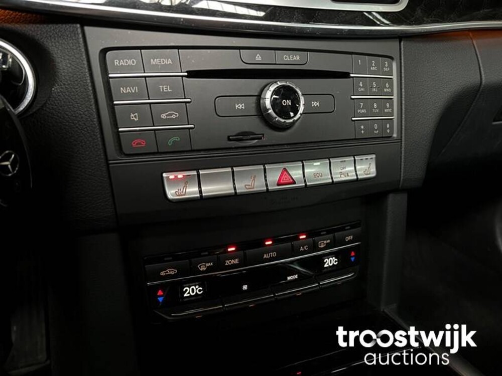 Mercedes-Benz E200 Estate BlueTEC Ambition Avantgarde Auto