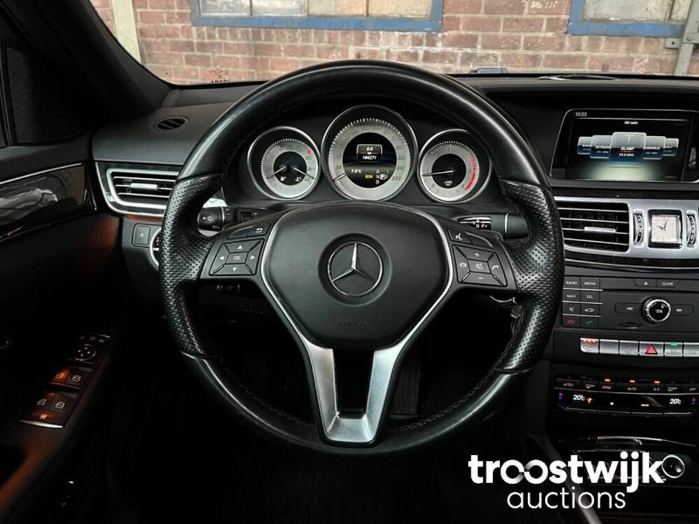 Mercedes-Benz E200 Estate BlueTEC Ambition Avantgarde Auto