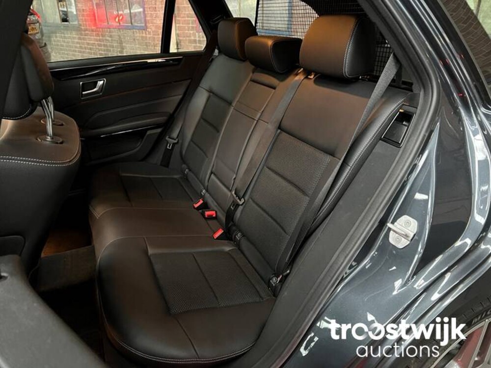 Mercedes-Benz E200 Estate BlueTEC Ambition Avantgarde Auto