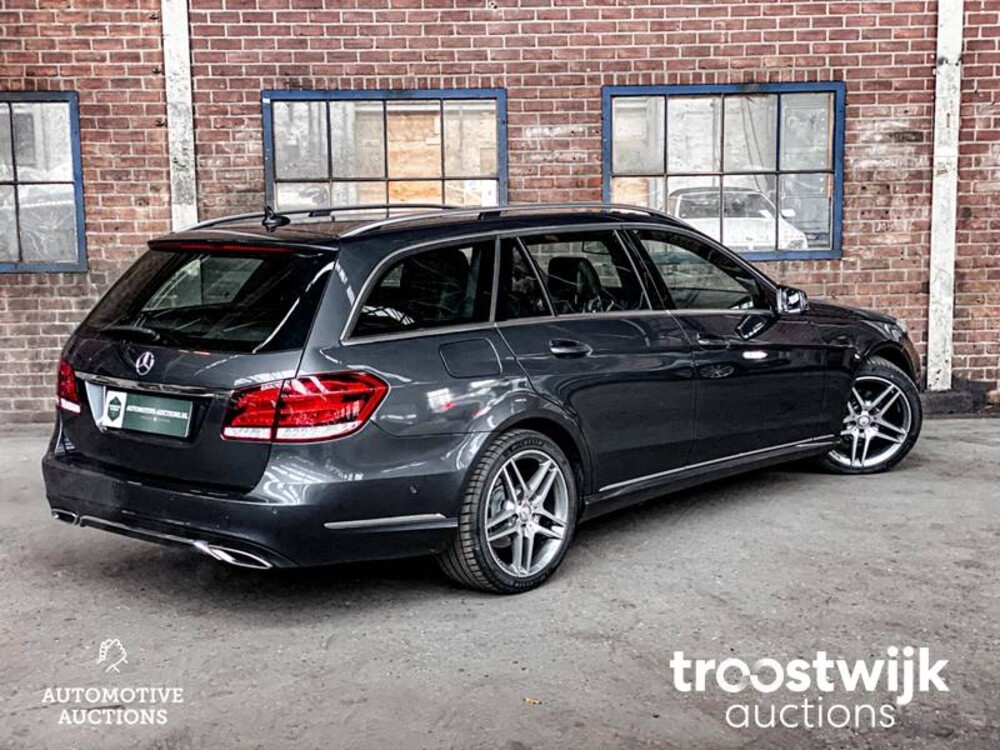 Mercedes-Benz E200 Estate BlueTEC Ambition Avantgarde Auto