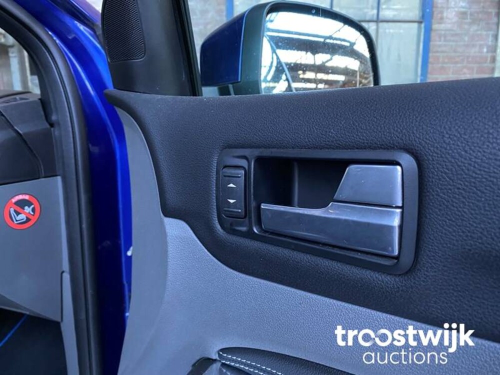 Ford Focus ST 2.5T Auto