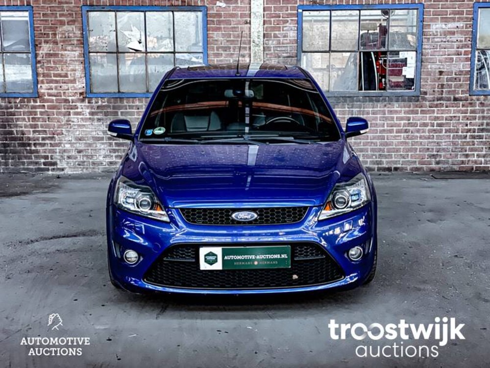 Ford Focus ST 2.5T Auto