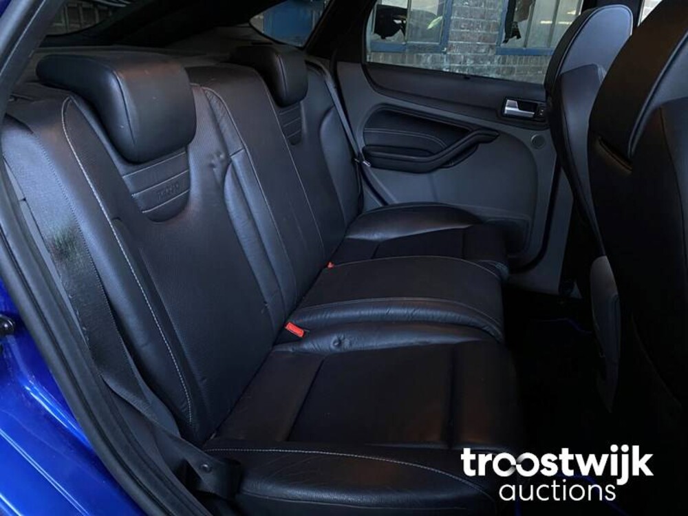 Ford Focus ST 2.5T Auto