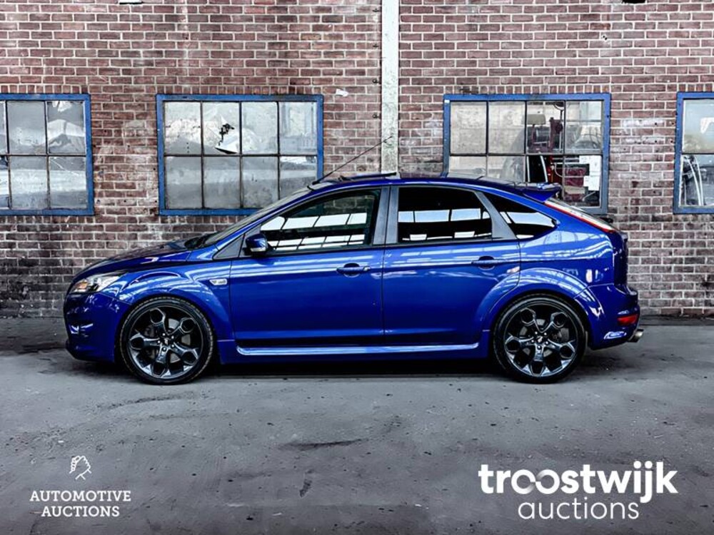 Ford Focus ST 2.5T Auto