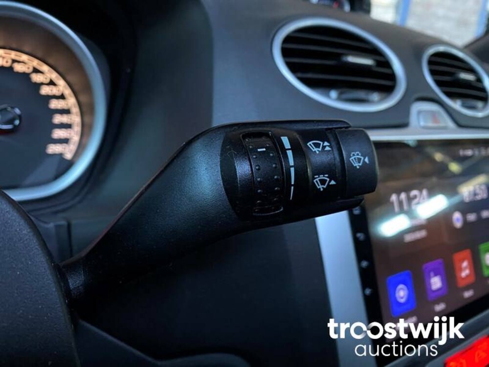 Ford Focus ST 2.5T Auto