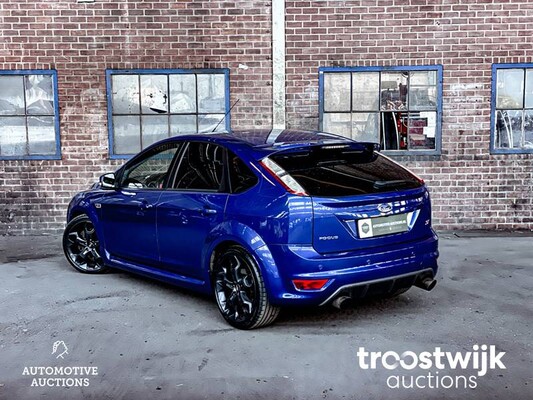 Ford Focus ST 2.5T Auto