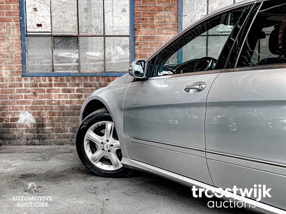 Mercedes-Benz R320 CDI Lang 4Matic Auto