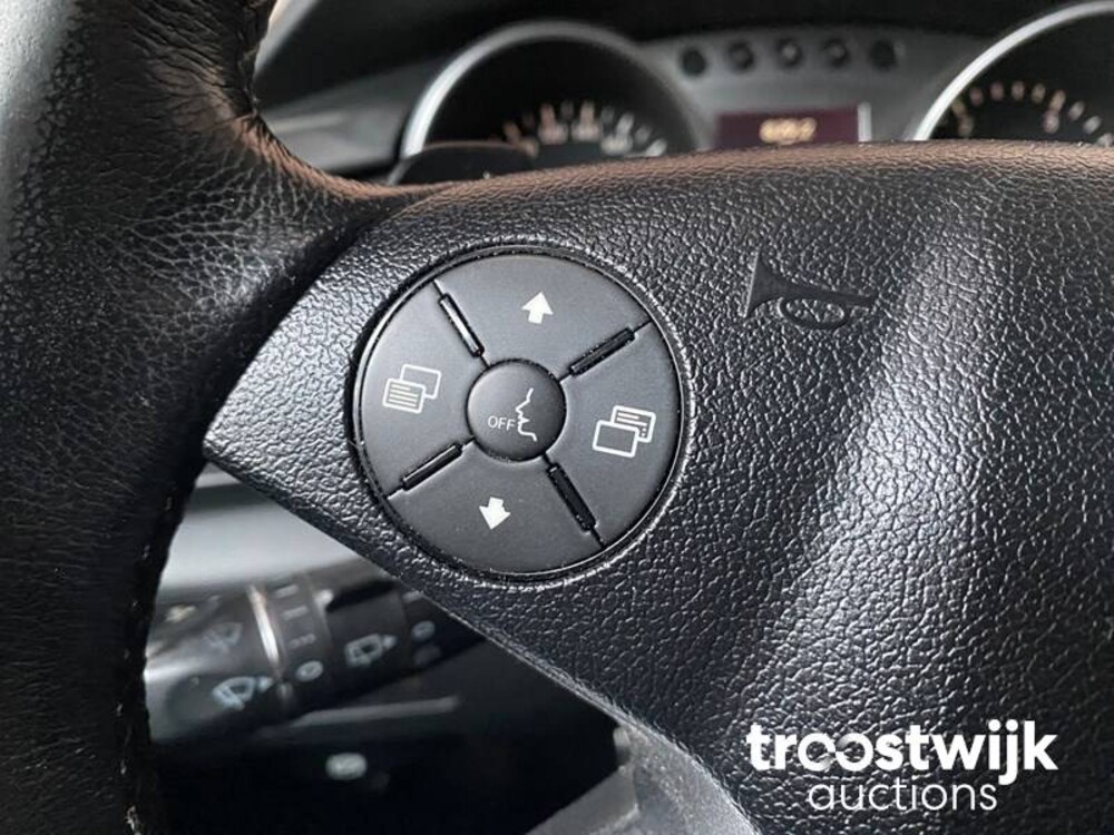 Mercedes-Benz R320 CDI Lang 4Matic Auto