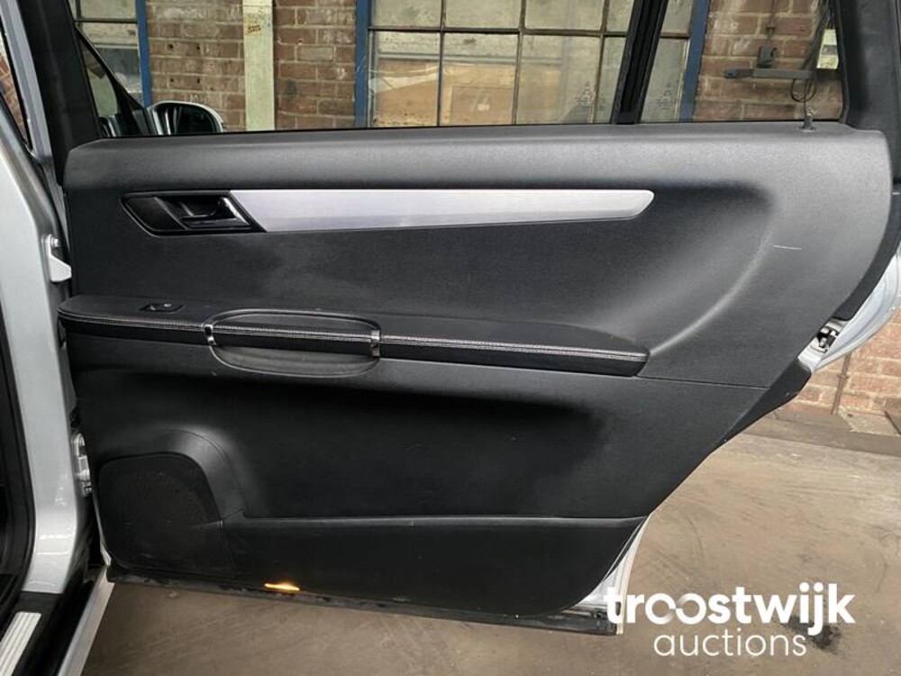 Mercedes-Benz R320 CDI Lang 4Matic Auto