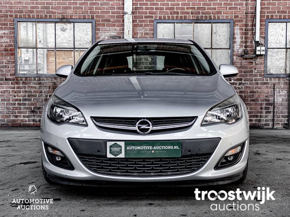 Opel Astra 1.4 Turbo Business Sport+ Auto