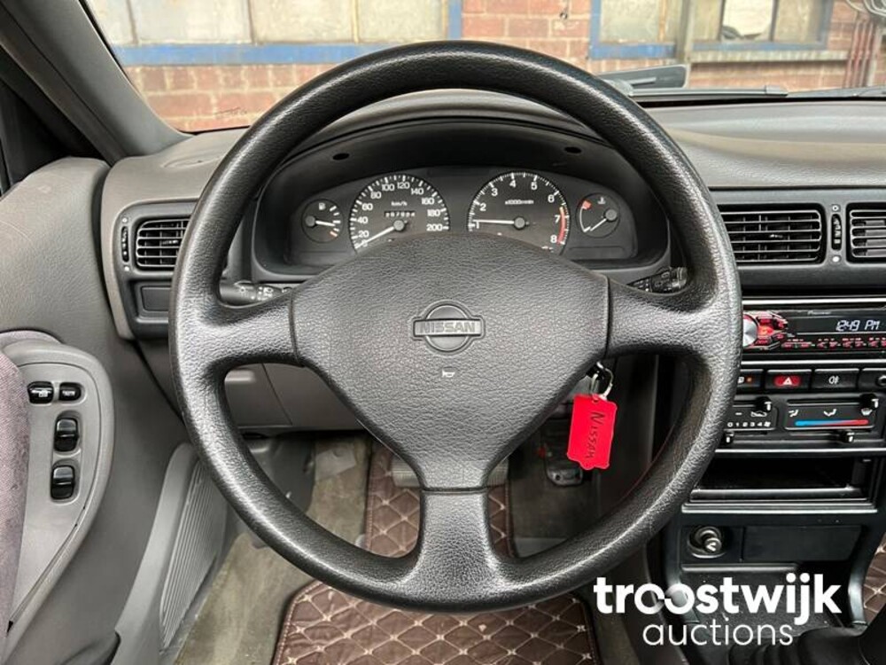 Nissan 100 NX 1.6 Auto