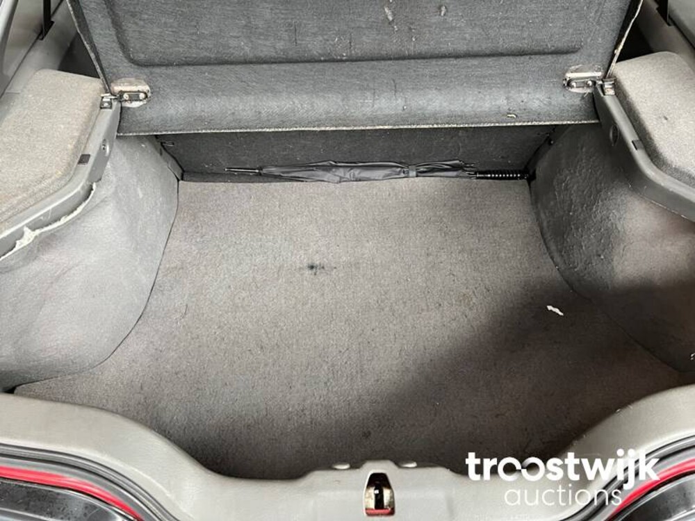 Nissan 100 NX 1.6 Auto