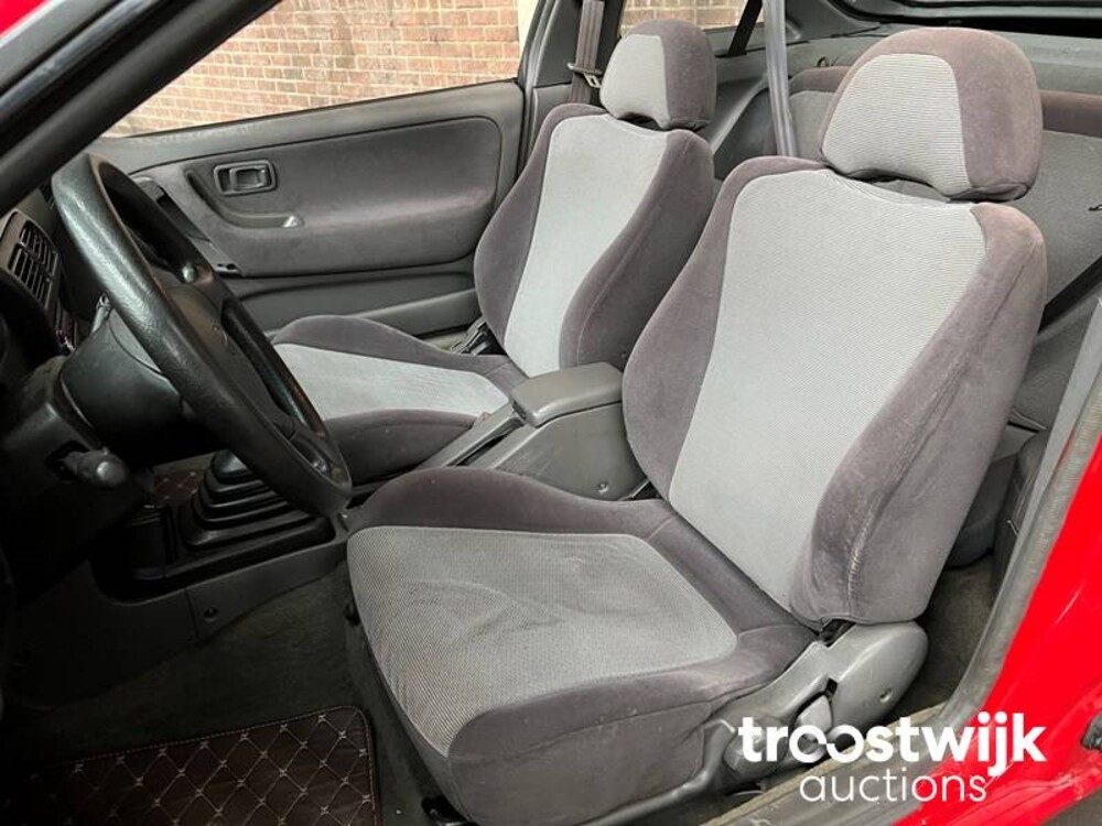 Nissan 100 NX 1.6 Auto