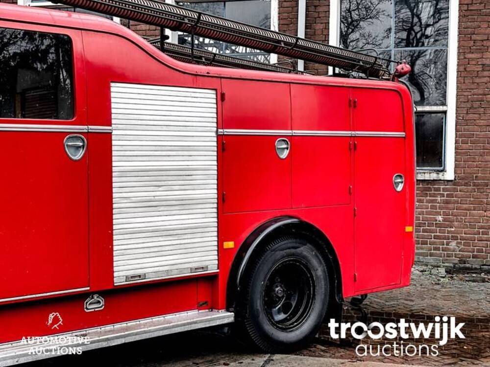 Ford Brandweerauto 3.9 V8 C620 Feuerwehrwagen