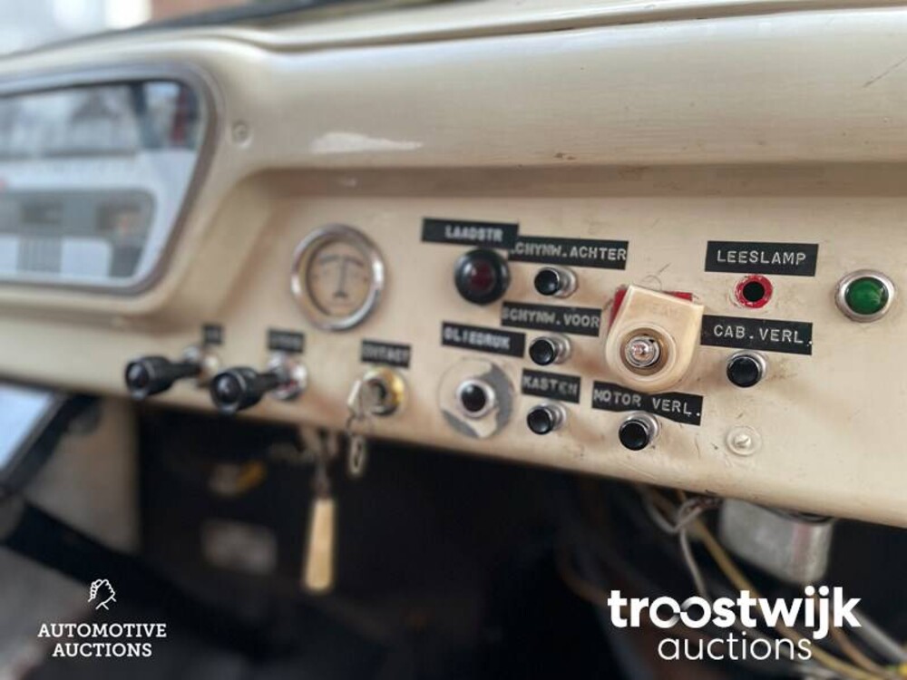 Ford Brandweerauto 3.9 V8 C620 Feuerwehrwagen