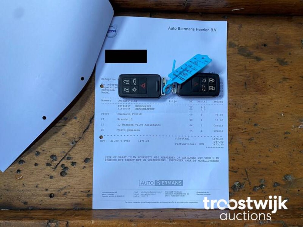 Volvo V70 2.0T R-Edition Auto