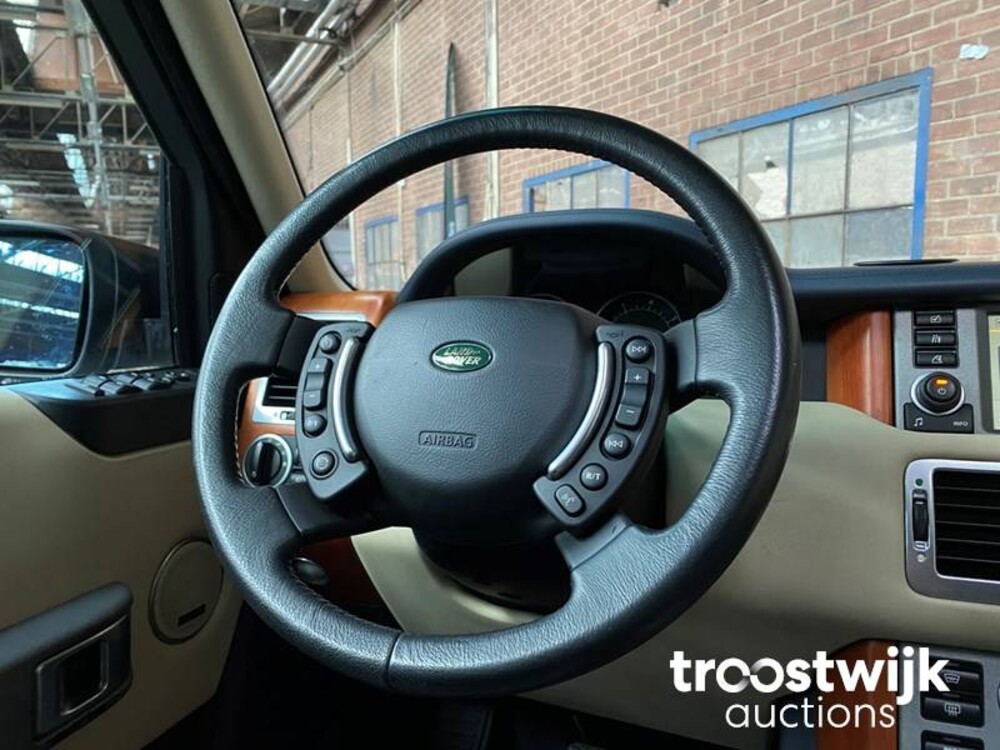 Land Rover Range Rover Vogue 4.4 V8 Auto