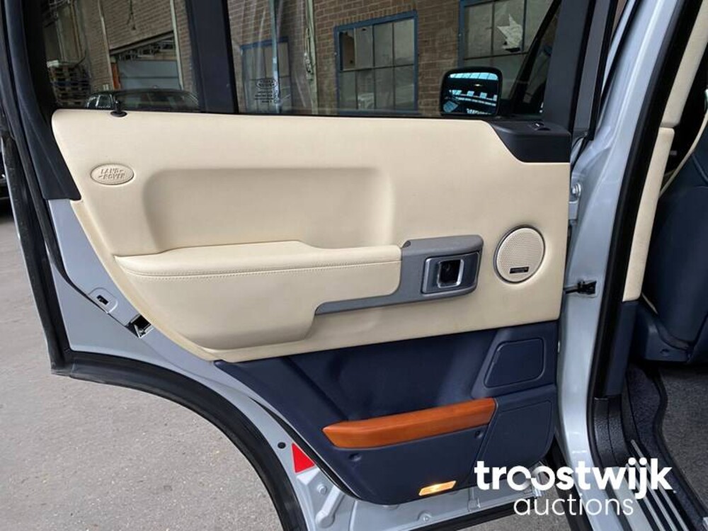 Land Rover Range Rover Vogue 4.4 V8 Auto