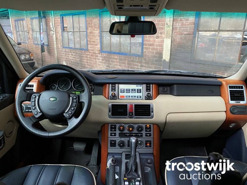 Land Rover Range Rover Vogue 4.4 V8 Auto