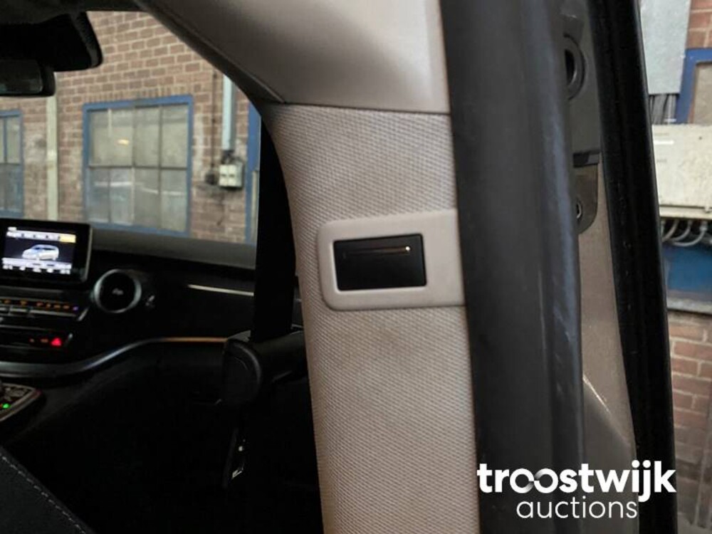 Mercedes-Benz V250 BlueTEC Lang DC V-klasse 190pk 2015, V-678-GH