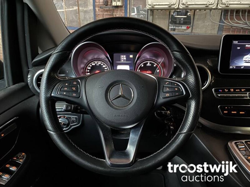 Mercedes-Benz V250 BlueTEC Lang DC V-klasse 190pk 2015, V-678-GH