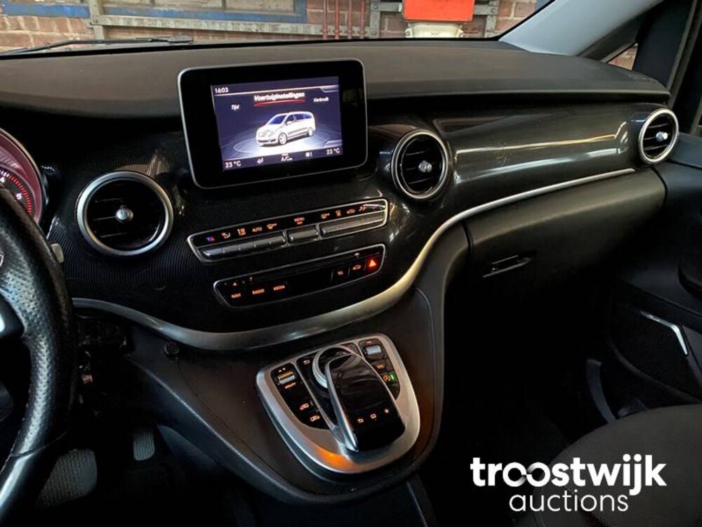 Mercedes-Benz V250 BlueTEC Lang DC V-klasse 190pk 2015, V-678-GH