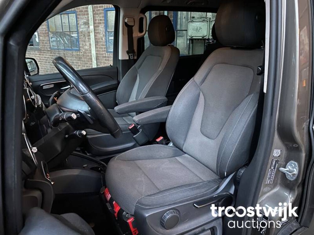 Mercedes-Benz V250 BlueTEC Lang DC V-klasse 190pk 2015, V-678-GH